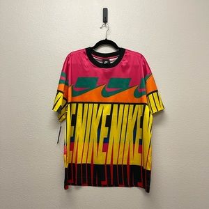 women’s nike shirt